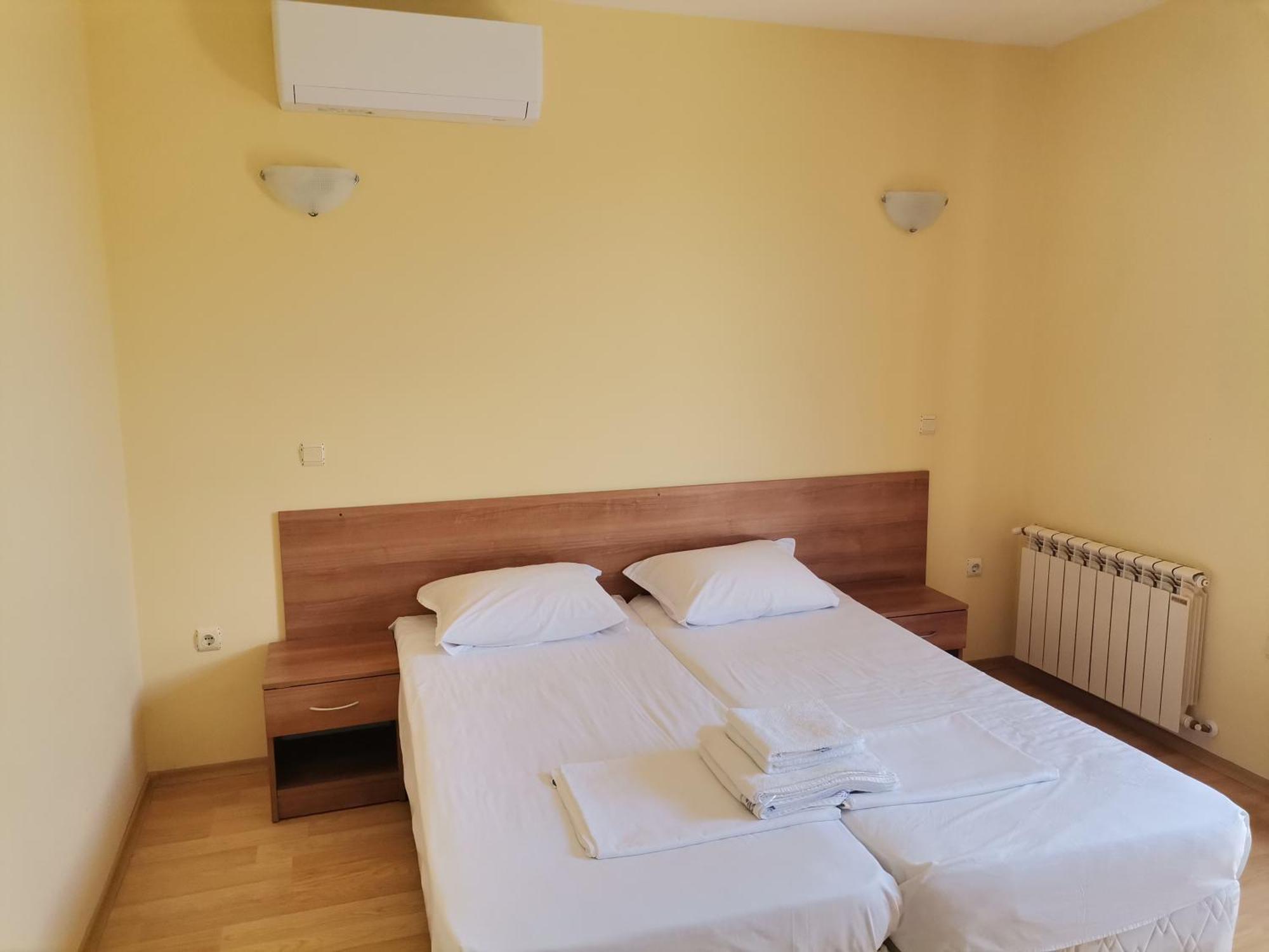 Villa B&B Varna Extérieur photo