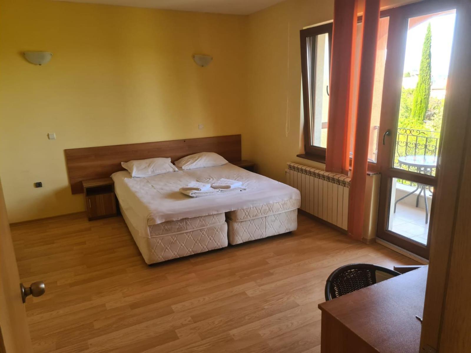 Villa B&B Varna Extérieur photo
