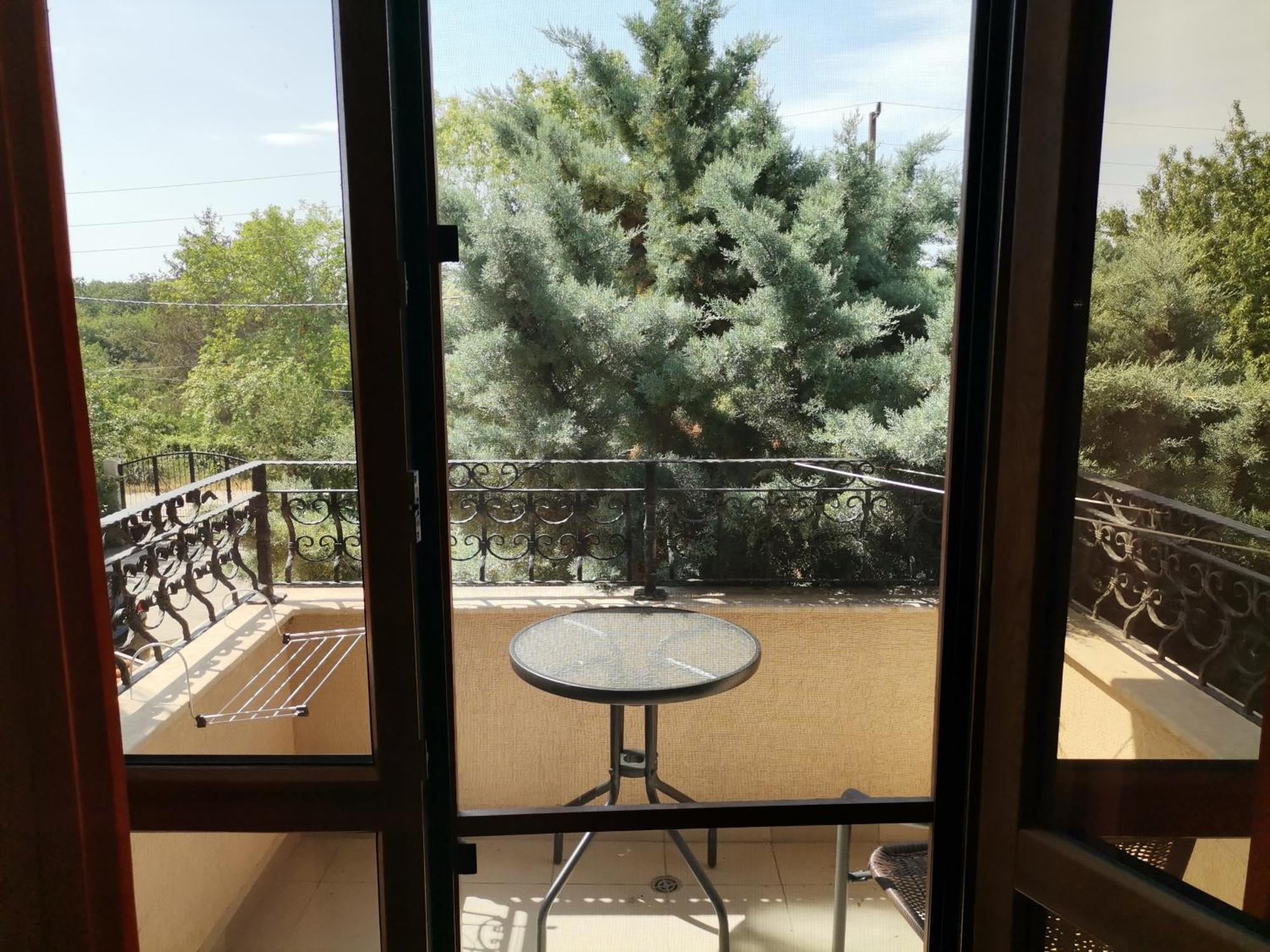 Villa B&B Varna Extérieur photo